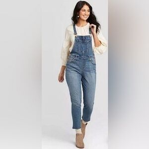 Universal Thread High-Rise Raw Hem Denim Overalls